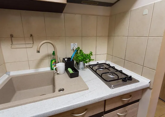 アパート Dana 75b 2